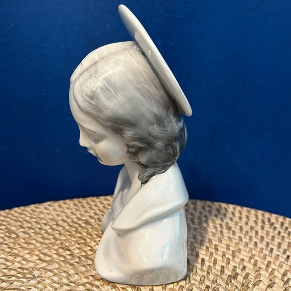 Vintage  Italian Porcelain Mother Mary Bust Icon Statue Made in Italy #706/2 - Picture 2 of 5